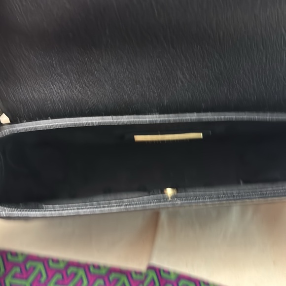 Tory Burch Black and Gold Crossbody Bag - Picture 5 of 9